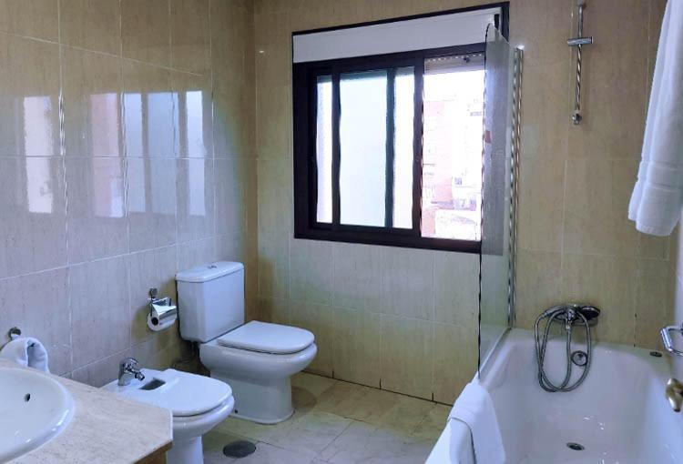 Hostal Plaza Mayor Торрехон-де-Ардос Экстерьер фото